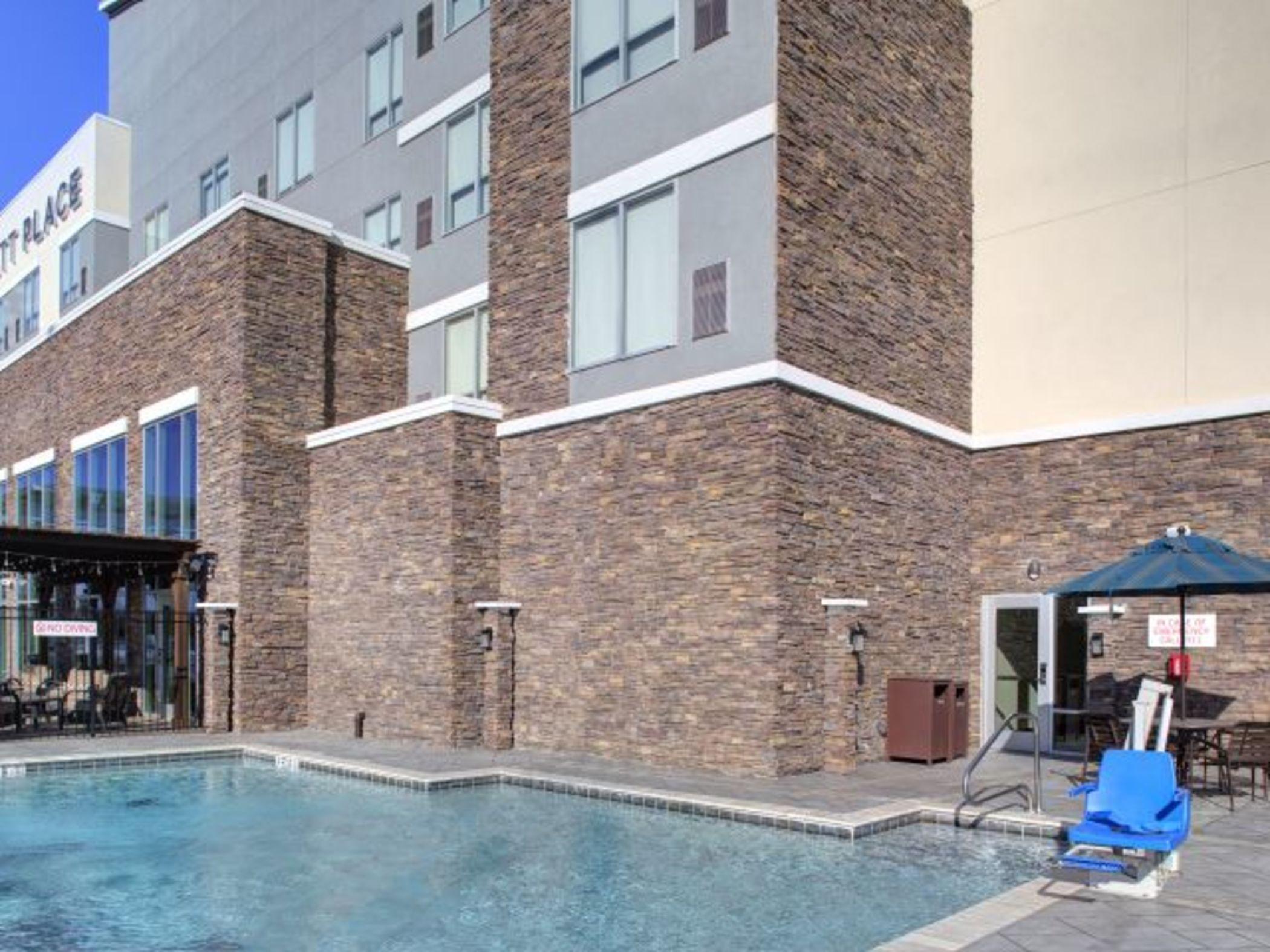 Hyatt Place Dallas/The Colony Ngoại thất bức ảnh