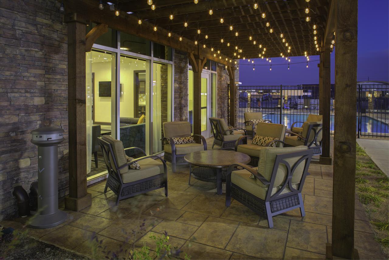 Hyatt Place Dallas/The Colony Ngoại thất bức ảnh